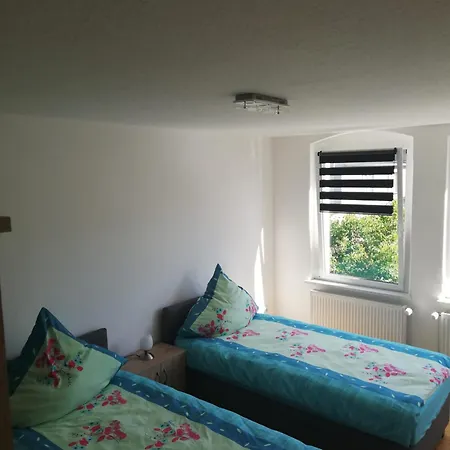 Apartment Zur Sonnenuhr Crimmitschau